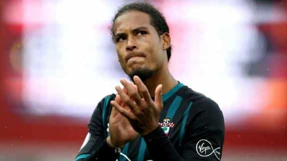Van Dijk waits for a special duel:' No secret that players are sometimes distracted'.