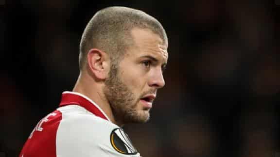 If I were Wilshere I would let my contract expire'.
