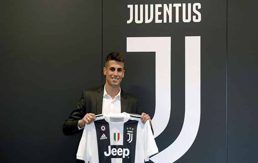 Joao Cancelo has signed 5 year contract with Juventus