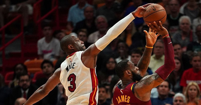 Dwyane Wade Miami Heat blocking LeBron James