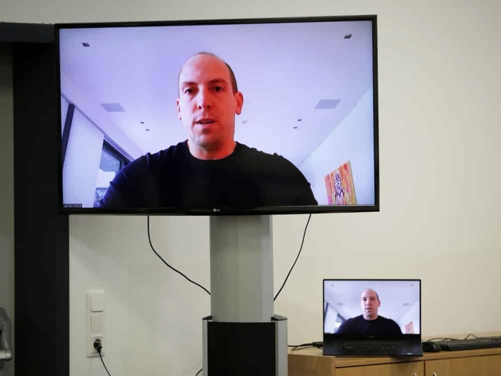 Schlaudraff was at the press conference in St. Pölten via Zoom