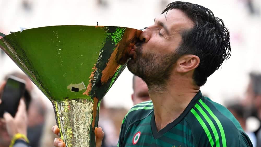 Ten times Italian champion: the Scudetto won by Gianluigi Buffon more times than anyone else before.