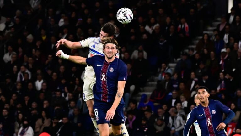 Top match lives up to its name: PSG and Strasbourg share the points