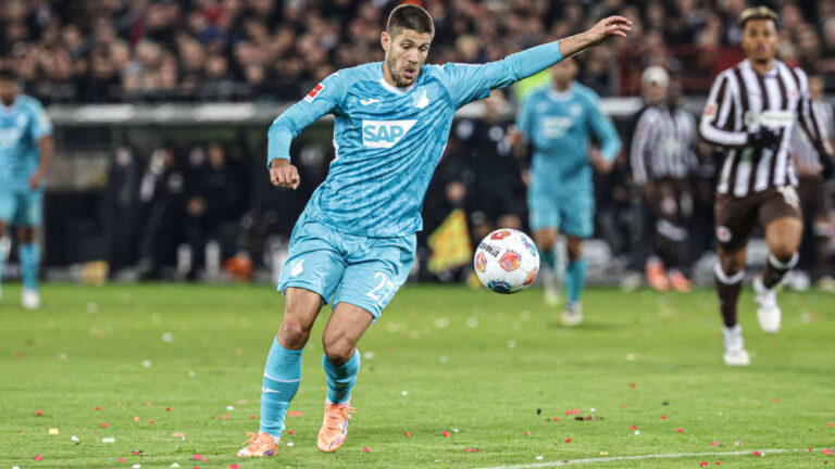 Kramaric overtakes Ibisevic and Hoeneß