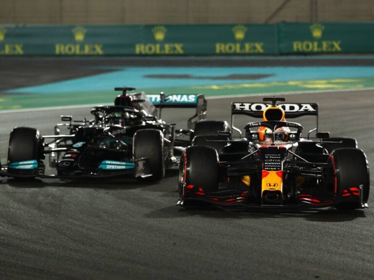 Toto Wolff lashes out at Michael Masi: “A lunatic”