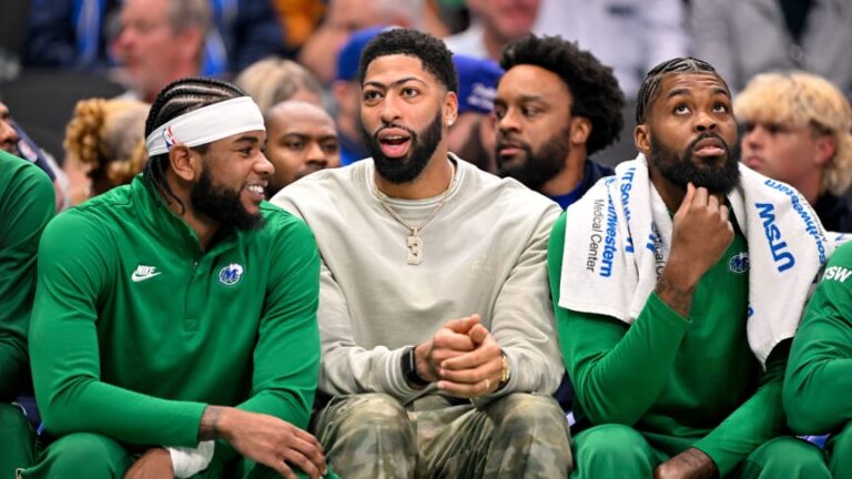 Dallas: Did former GM Harrison push Davis to return early?