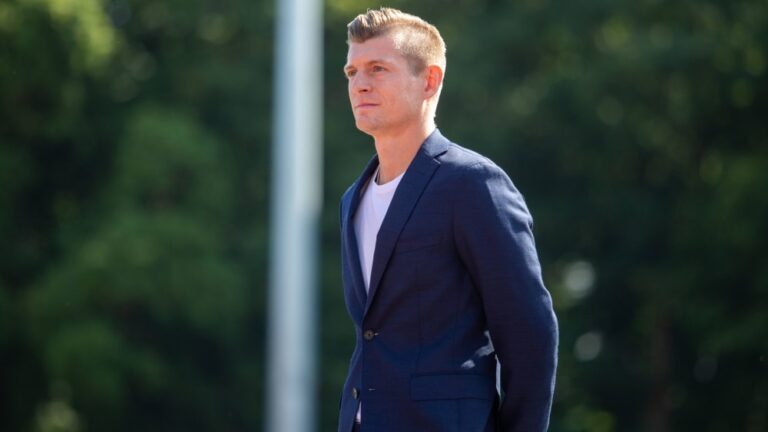 Kroos to be awarded the Federal Cross of Merit