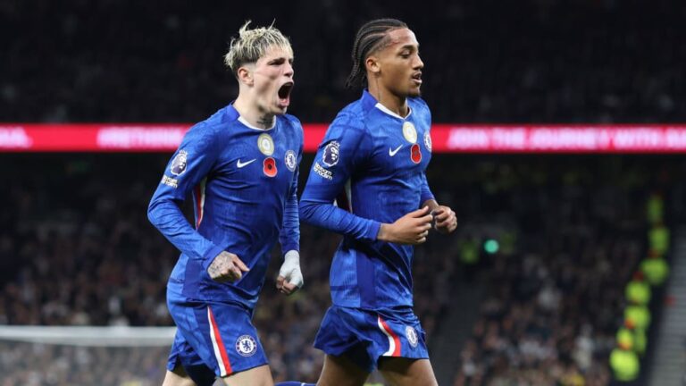 Joao Pedro scores and misses: Chelsea wins London derby at Spurs