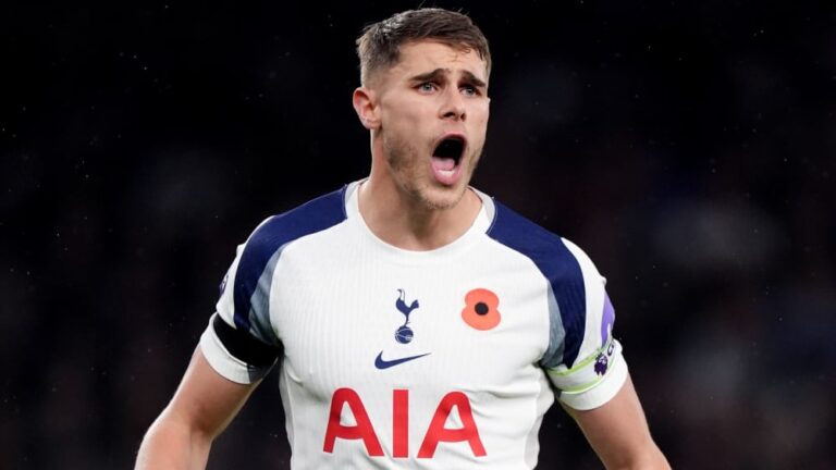 Explosive departure: Spurs players leave coach Frank standing