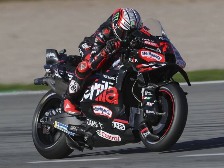 MotoGP Qualifying Valencia 2025: Top 5 within a tenth! Bezzecchi on pole