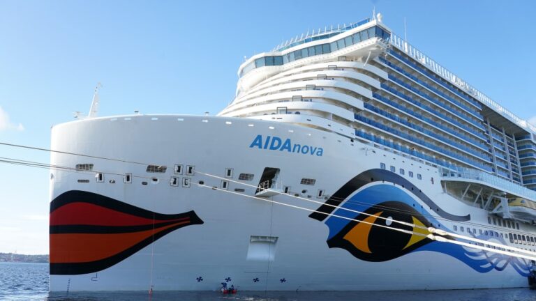 AIDA Cruises is the official partner of the easyCredit Basketball Bundesliga
