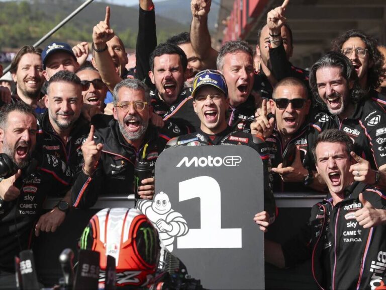 Bezzecchi dampens euphoria: “Aprilia not yet at the level of Marc and Alex”