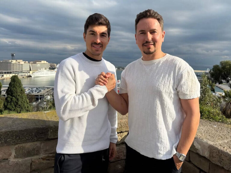 Maverick Vinales signs Jorge Lorenzo as performance coach
