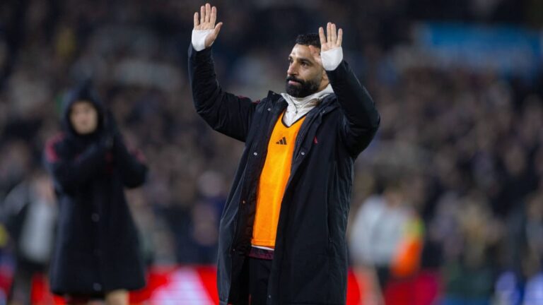 Salah surprised by Slot: “We no longer have a relationship”