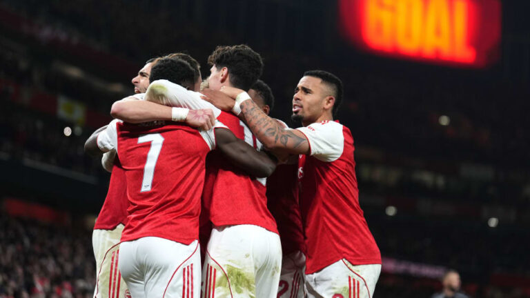 Lacroix’s unparalleled misfortune: Arsenal scrapes through to League Cup semifinals