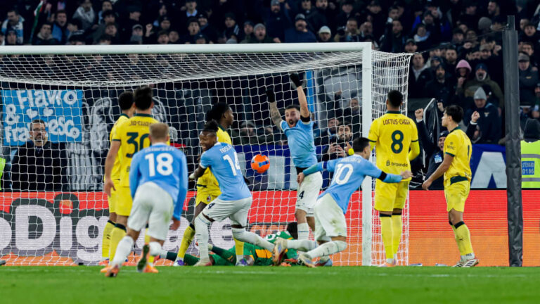 After 13 games without defeat: Milan loses in Rome and is eliminated from the cup