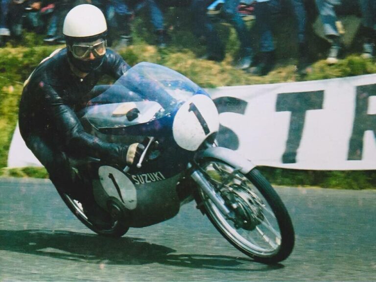 Hans-Georg Anscheidt: The three-time German motorcycle world champion turns 90