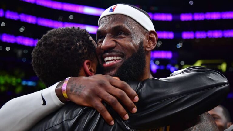 “Where would he go?” – LeBron’s agent puts the brakes on transfer rumors