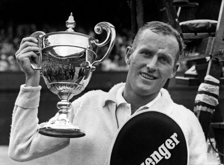 A “true legend” of tennis