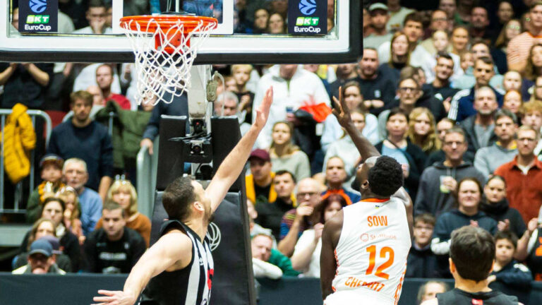 Dramatic victory: Niners defeat Besiktas