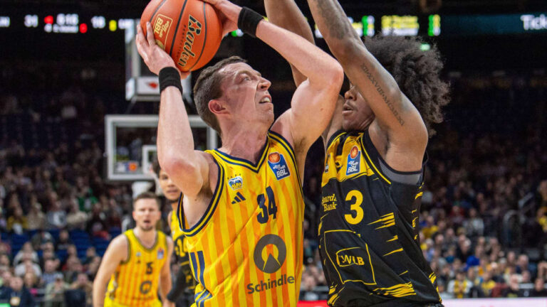 30:6 quarter included: Berlin outclasses Ludwigsburg