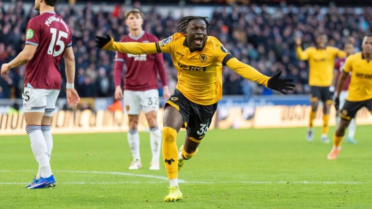 First win in 20 games: Bottom-of-the-table Wolverhampton celebrate against West Ham