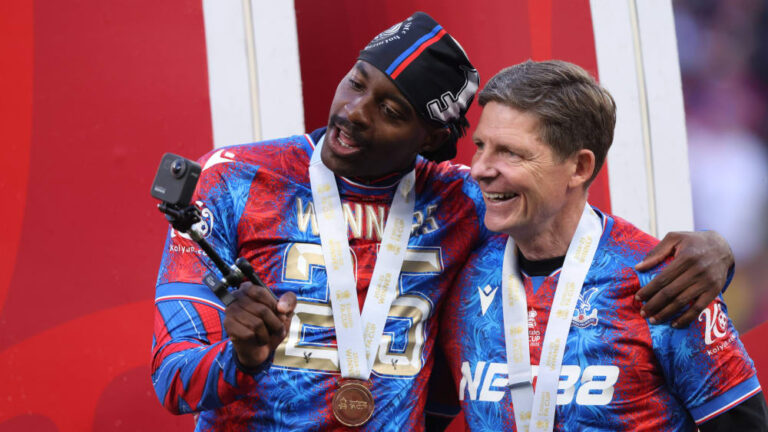 Palace turmoil continues: Will Glasner also lose top striker Mateta?