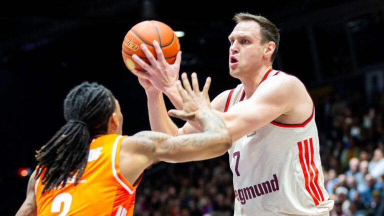 Next show of strength: Bayern wins twelfth game in a row in Chemnitz