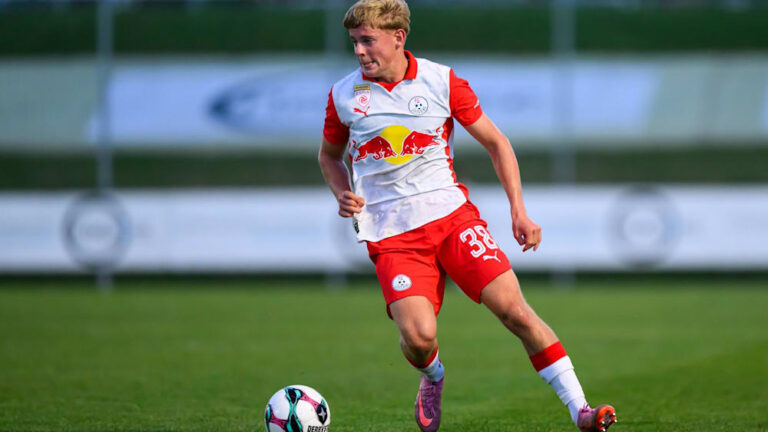 Top scorer at the U-17 World Cup: Moser signs with RB Salzburg until 2030