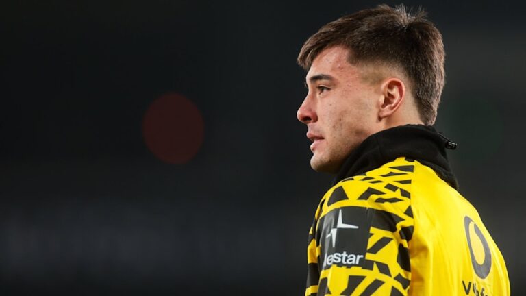 Bargaining chip in Strasbourg: Chelsea loans out former Dortmund player Anselmino again