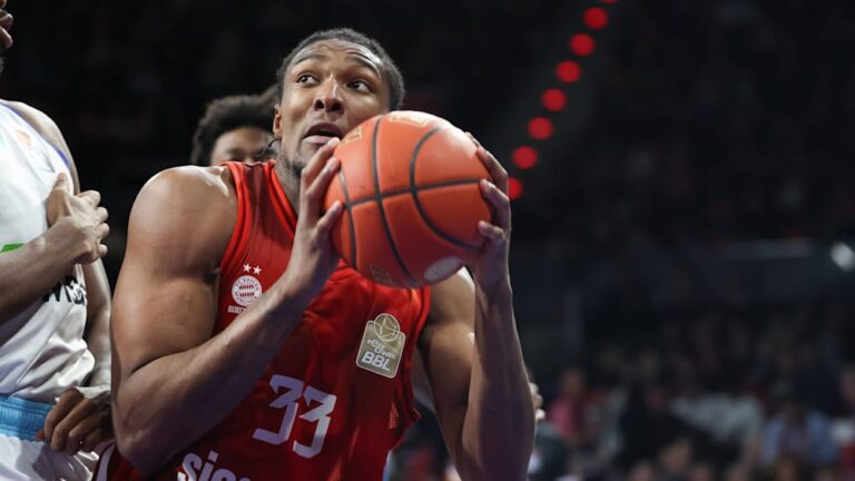 Successful cup dress rehearsal: FC Bayern wins close match against Skyliners