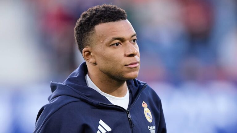 Real’s most pressing question: How realistic is the Mbappé plan?