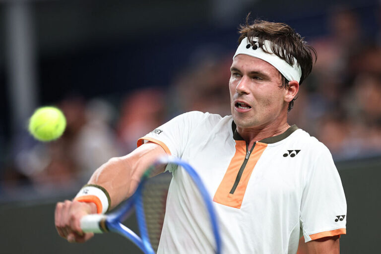 Altmaier stops negative run