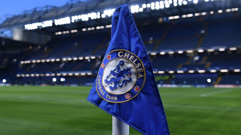 ManCity replaced: Chelsea report record loss in the Premier League